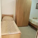 Apartman With Parking Space - Torovi - - Pedinka - 22373 *