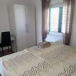 With Parking Space - Torovi - - Pedinka - 22373 Apartman
