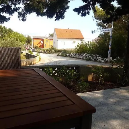 With Parking Space - Torovi - - Pedinka - 22373 Vir