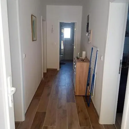 With Parking Space - Torovi - - Pedinka, - 22373 *