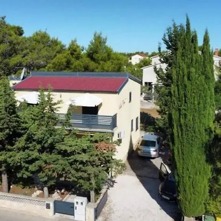Apartamento With Parking Space - Torovi - - Pedinka, - 22373 *