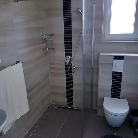 Apartamento With Parking Space - Torovi - - Pedinka, - 22373 *